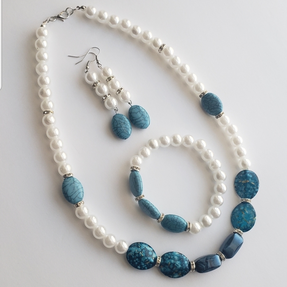 Faux pearl fashion jewelry set